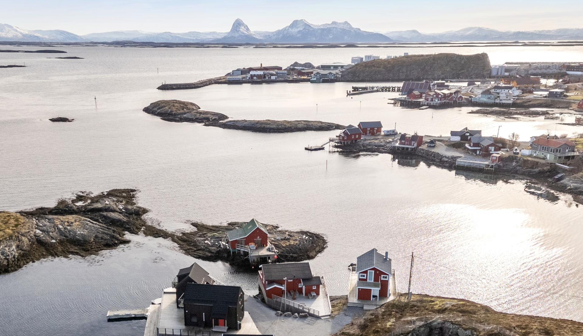 Eiendomsmegler 1 v/Gisle Kallestad har gleden av å presentere Hamnholmveien 45
Foto: EFKT. Bilde nummer 1 av 3