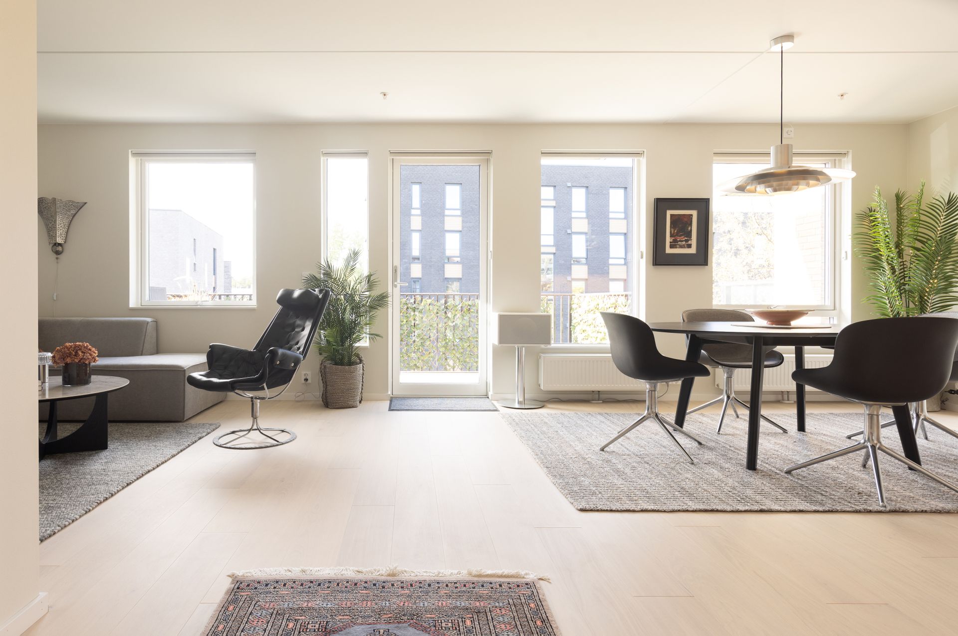 Velkommen til Trelastveien 38B! Foto: Studio Oslo. Bilde nummer 1 av 3