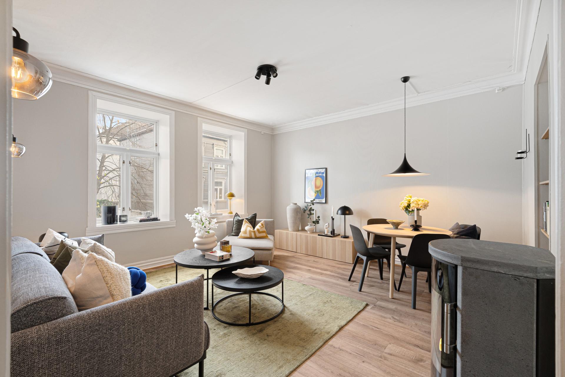 EiendomsMegler 1 ved Markus Tangvik har gleden av å presentere en flott 2-roms leilighet i Rosenborg gate 24.. Bilde nummer 1 av 3
