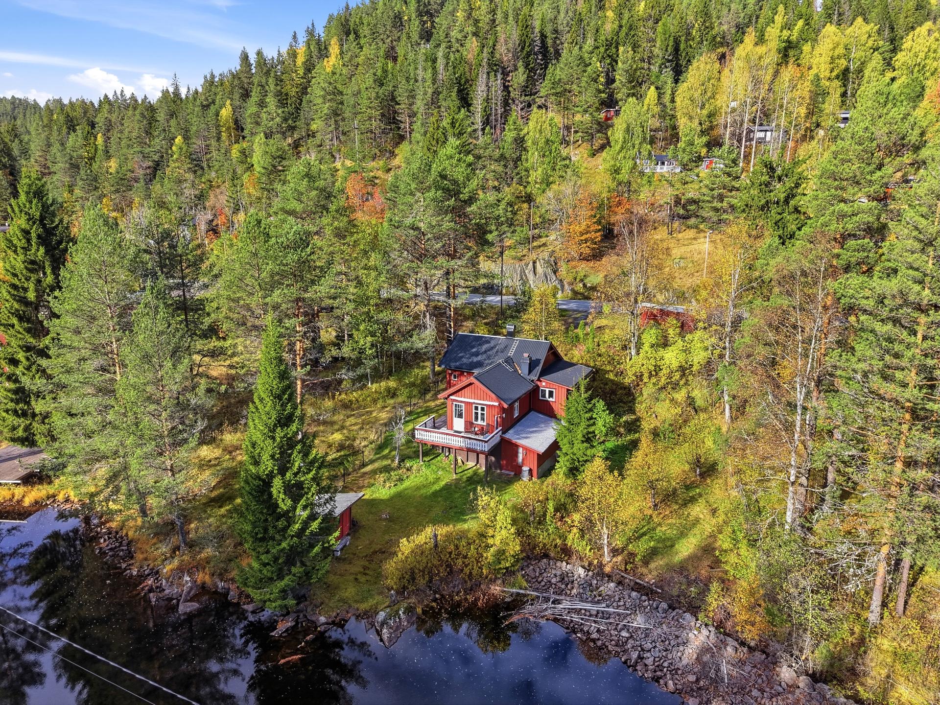 Velkommen til Meheiaveien 645. Foto: Arild Brun Kjeldaas.. Bilde nummer 1 av 3