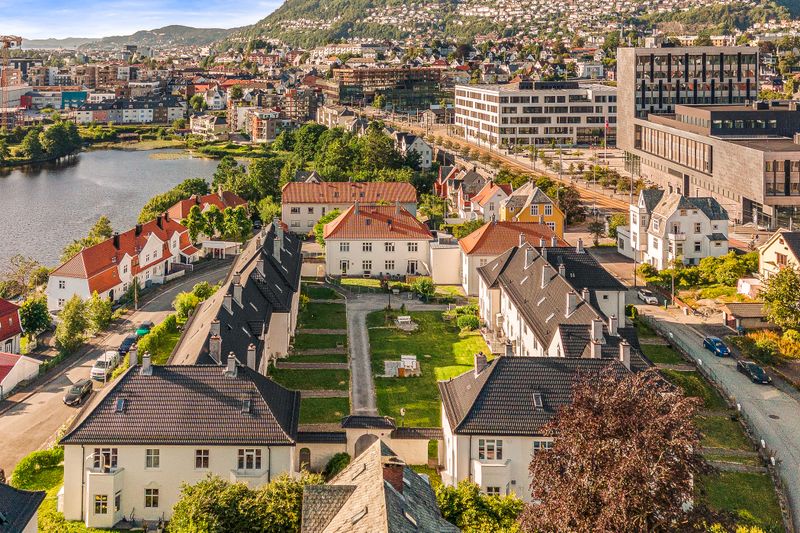 Svaneviksveien 12