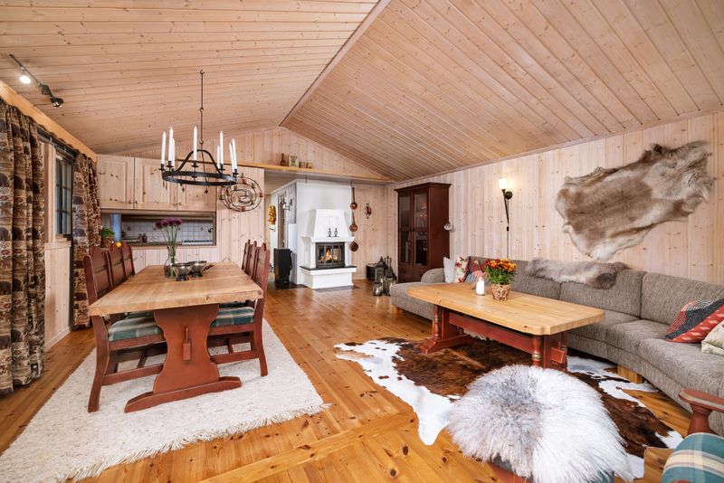 Lågbuveien 258