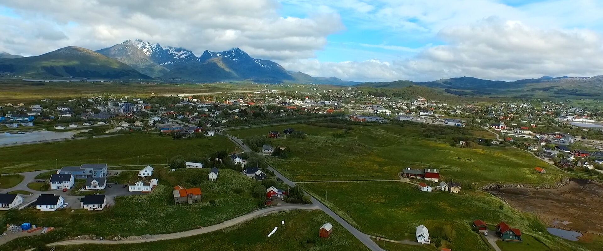 Bilde fra området rundt EiendomsMegler 1 Leknes