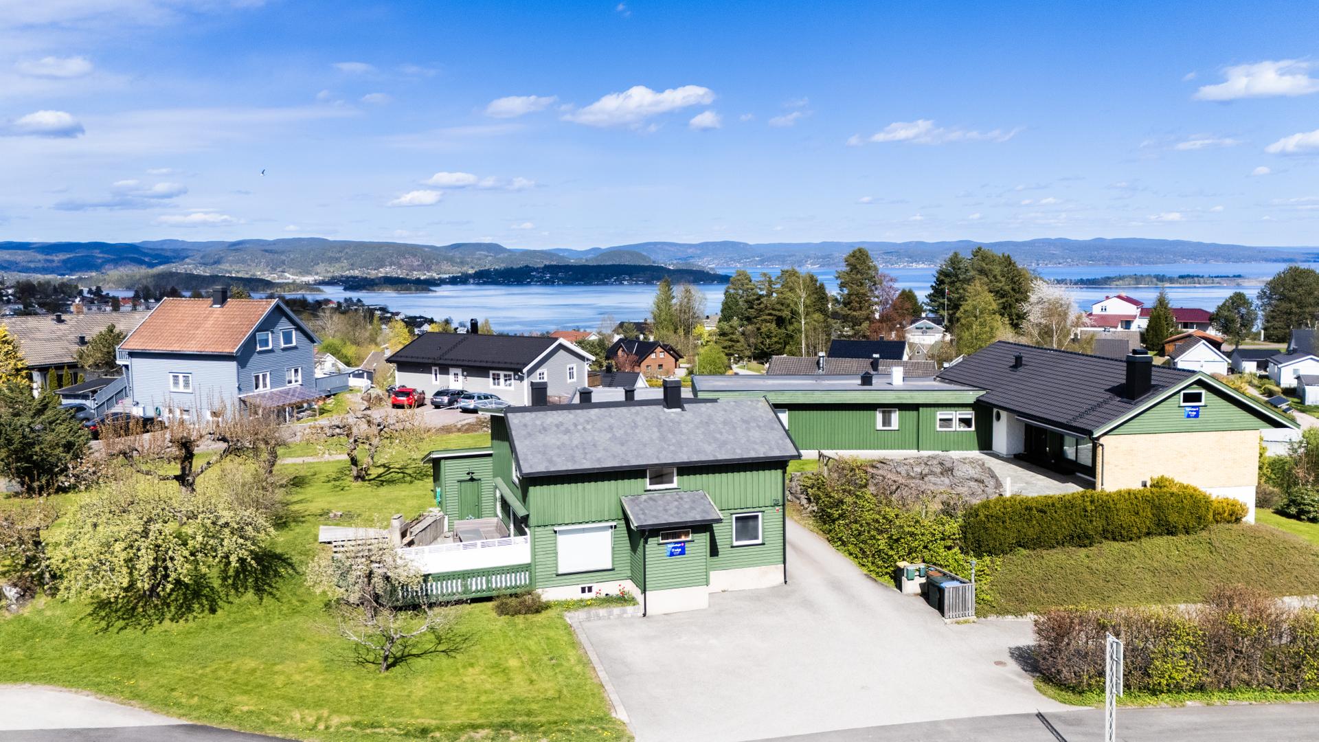 2 eneboliger med sentral og attraktiv beliggenhet. Bilde nummer 3 av 3