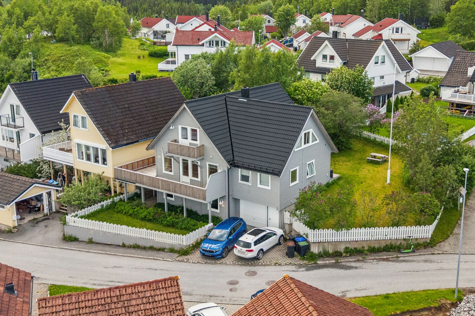 Velkommen til Bjørndalstoppen 11! Foto: Efkt. Bilde nummer 1 av 3