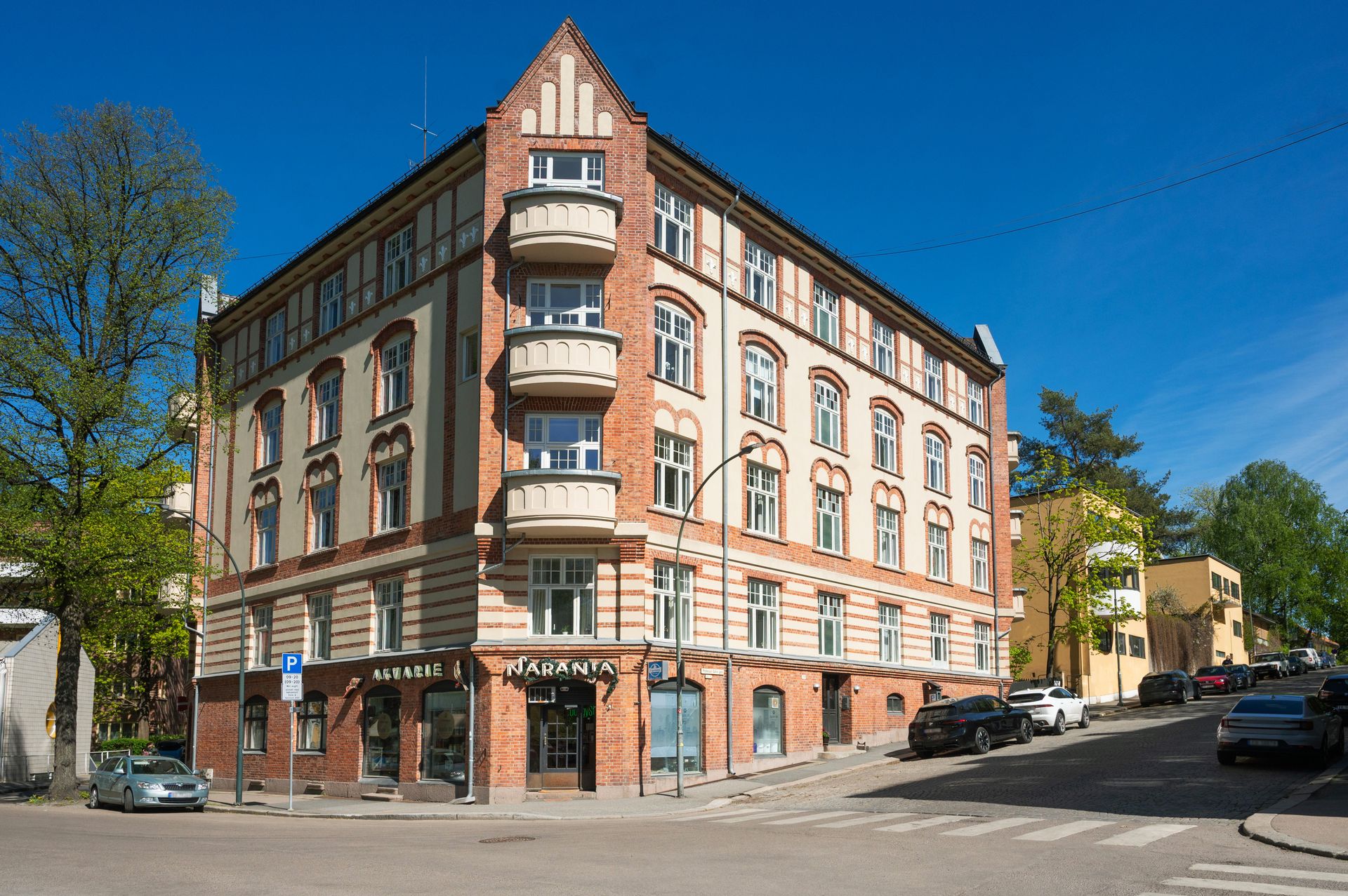Nydelig og velholdt bygård fra 1905.. Bilde nummer 1 av 3