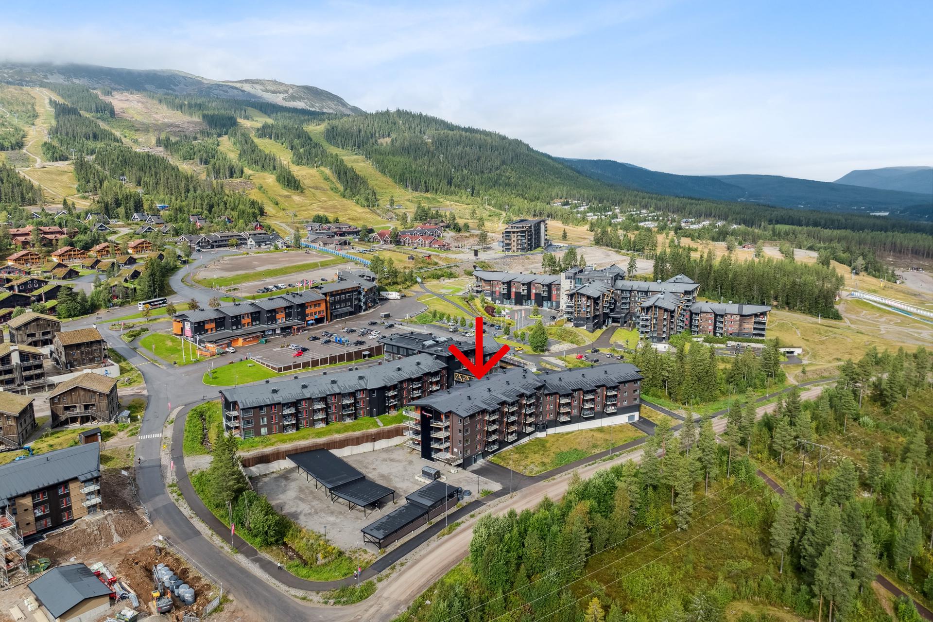 Velkommen til Hotellvegen 4 - Ski inn / ut og i gangavstand til alle servicetilbud rundt Trysil Turistsenter.. Bilde nummer 1 av 3