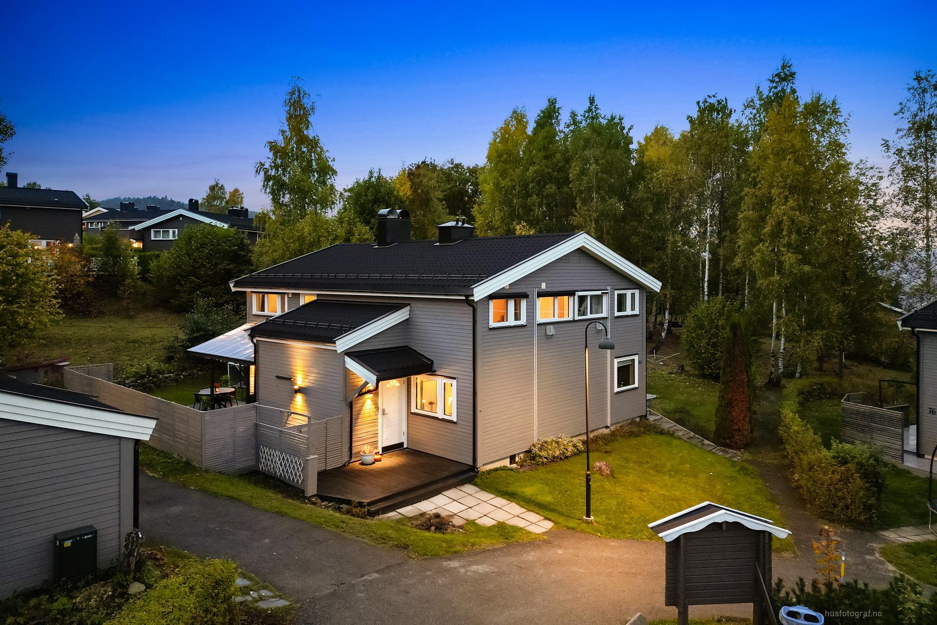 Borettslaget gjennomførte etterisolering, ny kledning og nytt taktekke i 2023.. Bilde nummer 3 av 3