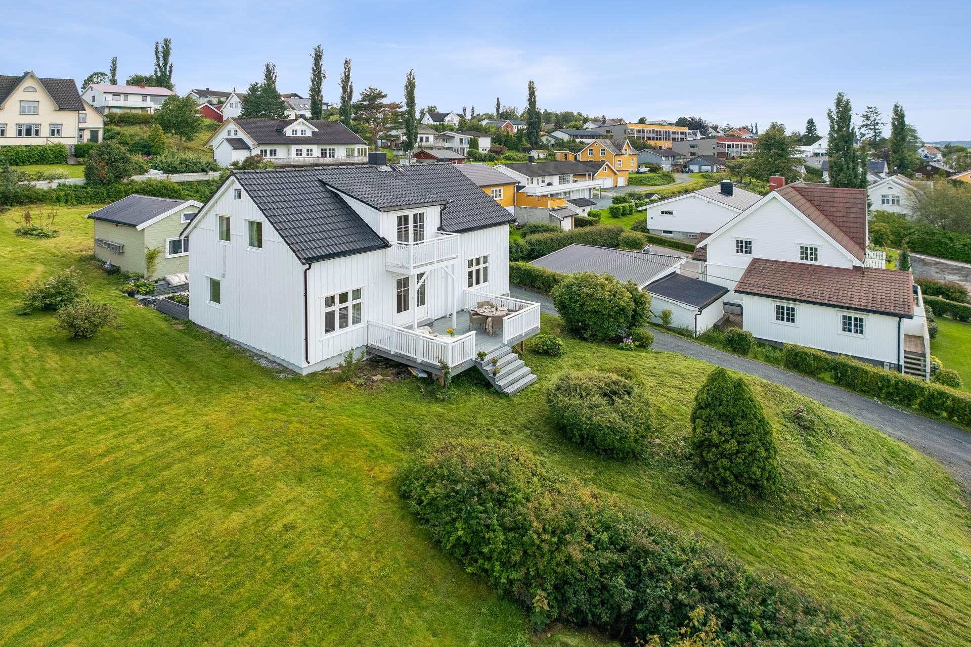 Velkommen til Gamle Kongeveg 52! Foto: Hamish Gray. Bilde nummer 1 av 3