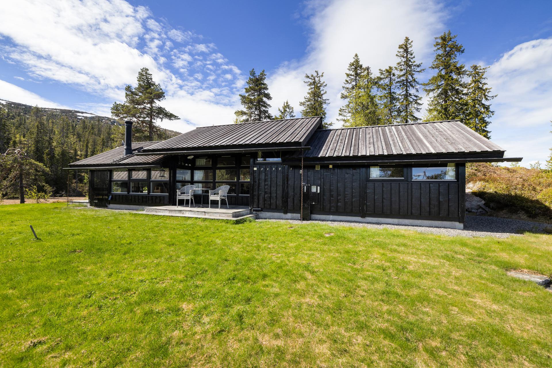 Velkommen til Ringerudåsen 155! Foto: Normann Foto AS. . Bilde nummer 1 av 3