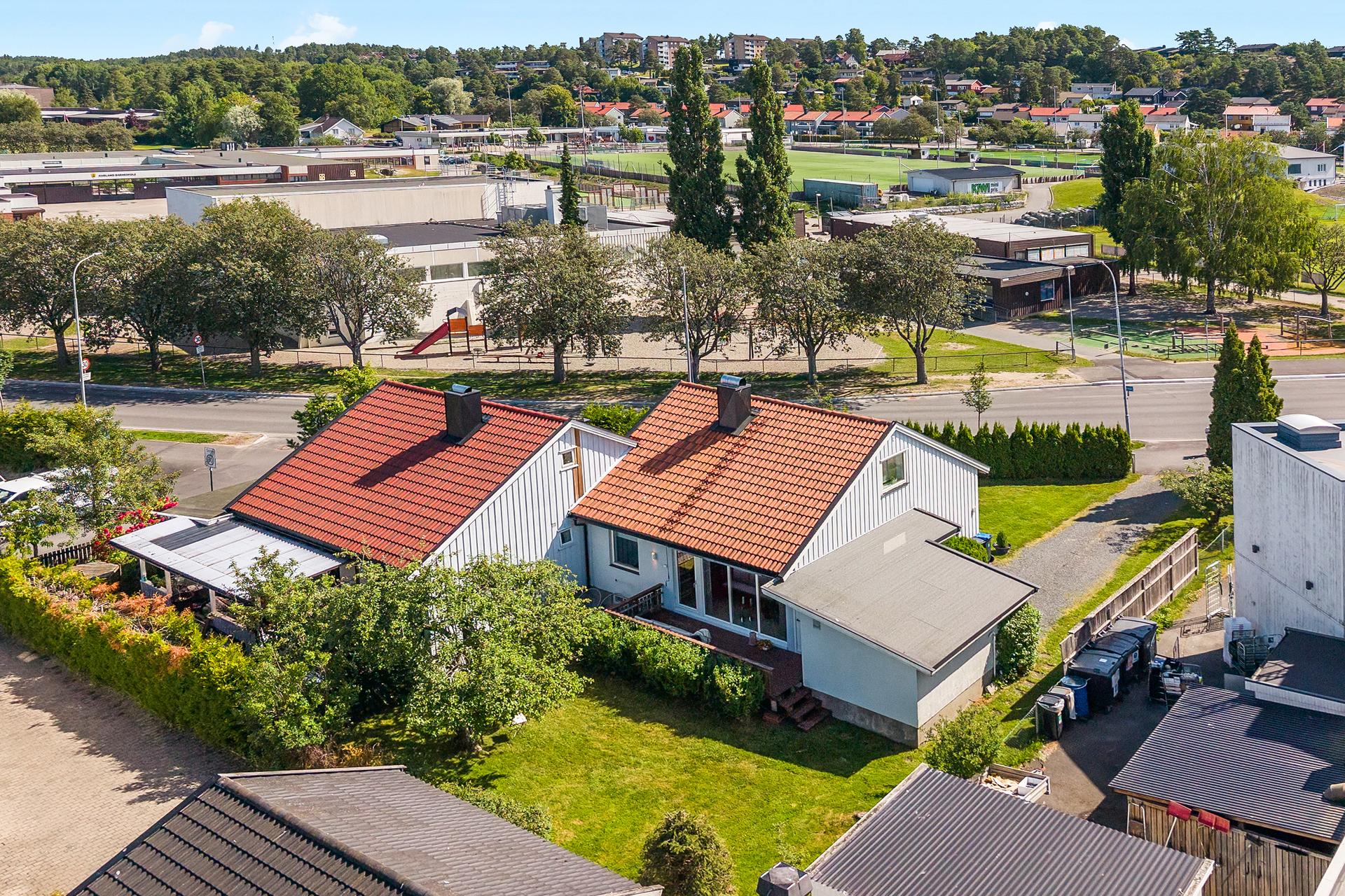 Enebolig vesentlig oppgradert i 2020, med blant annet nytt tak og nye takrenner. . Bilde nummer 2 av 3