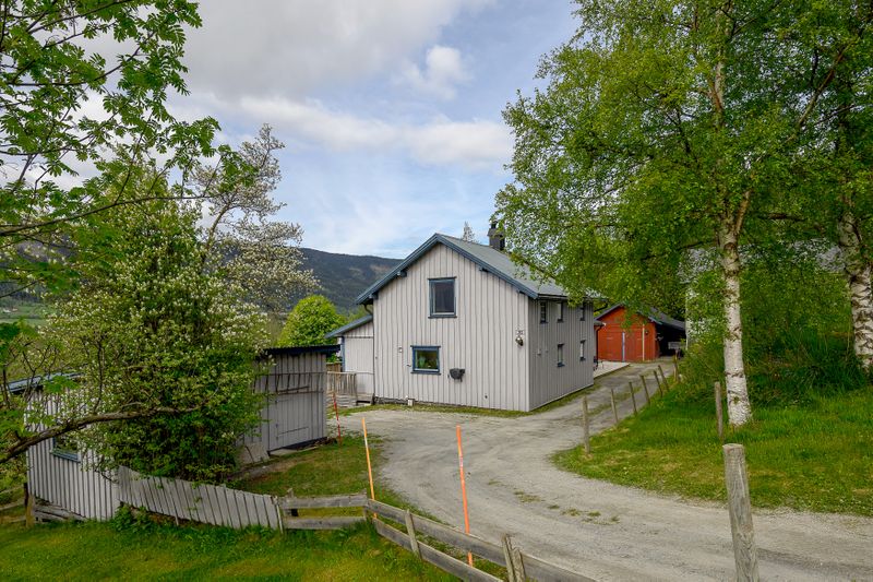 Østringsvegen 262
