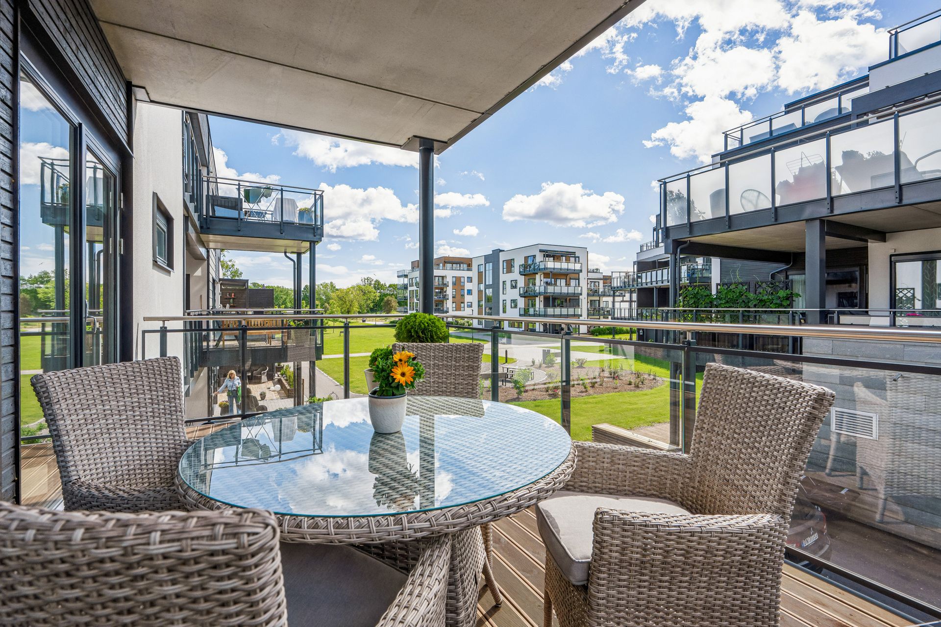 Hyggelig terrasse på 15 kvm . Bilde nummer 2 av 3