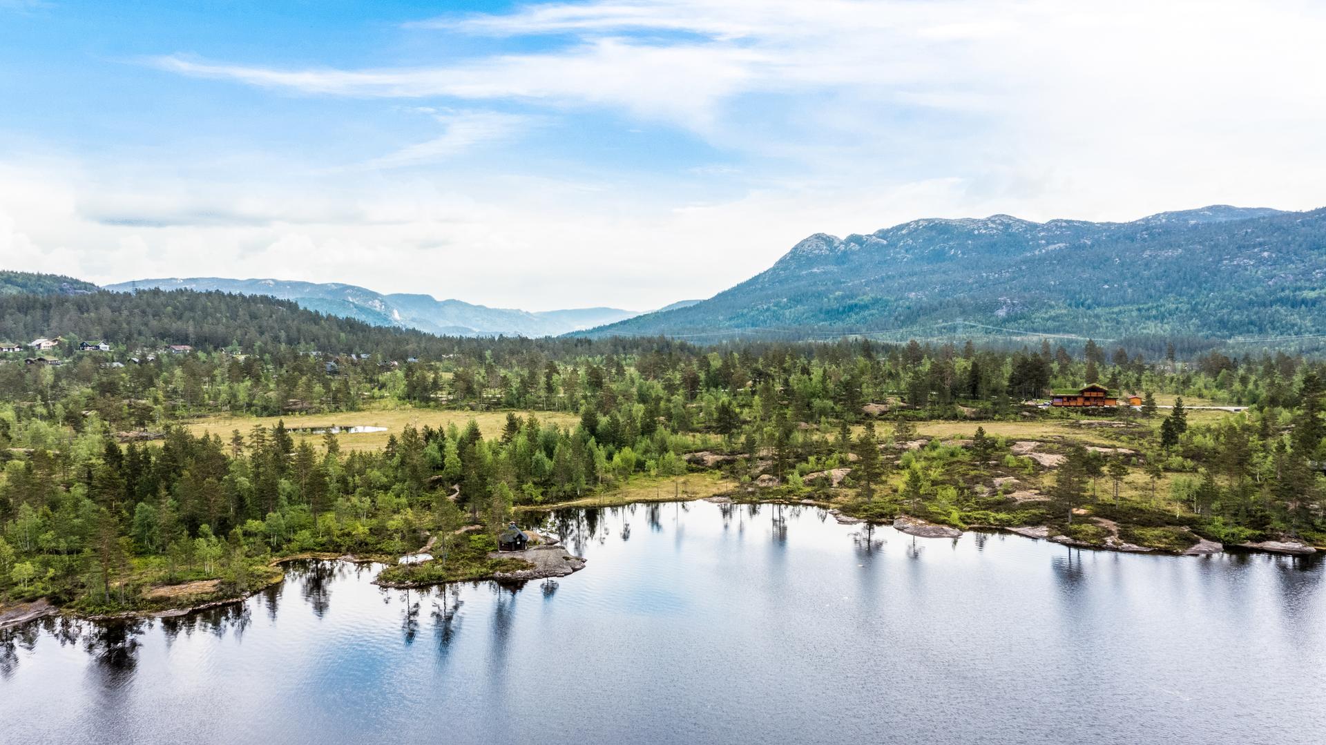 Eiendomsmegler1 ved Halvor Østerli presenterer Tomt nr 4, Murtebu!. Bilde nummer 1 av 3