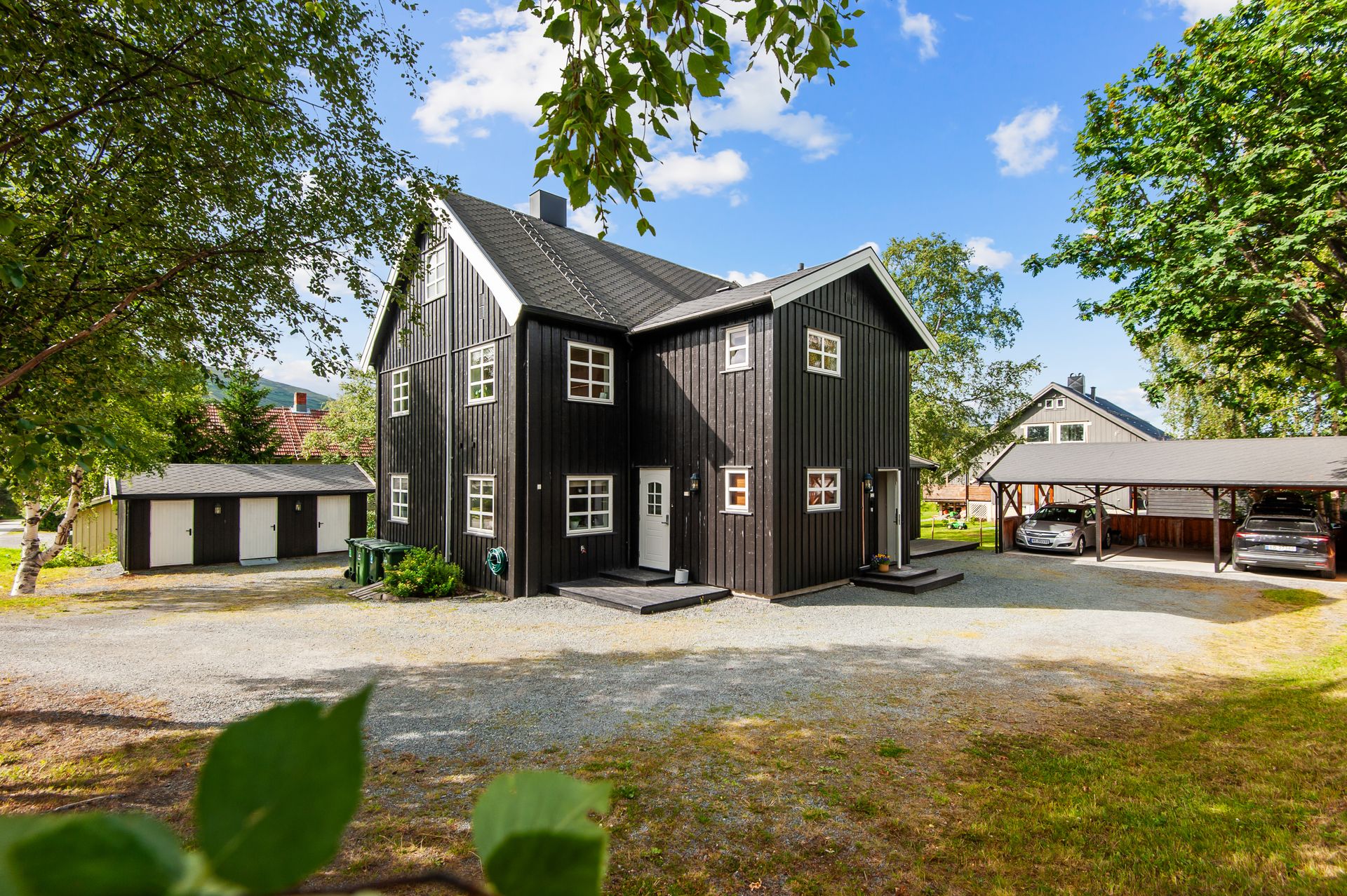 Velkomment til Bjerkevegen 5 B! Foto: Interiørfoto v/ Bente Eidsmo. Bilde nummer 1 av 3
