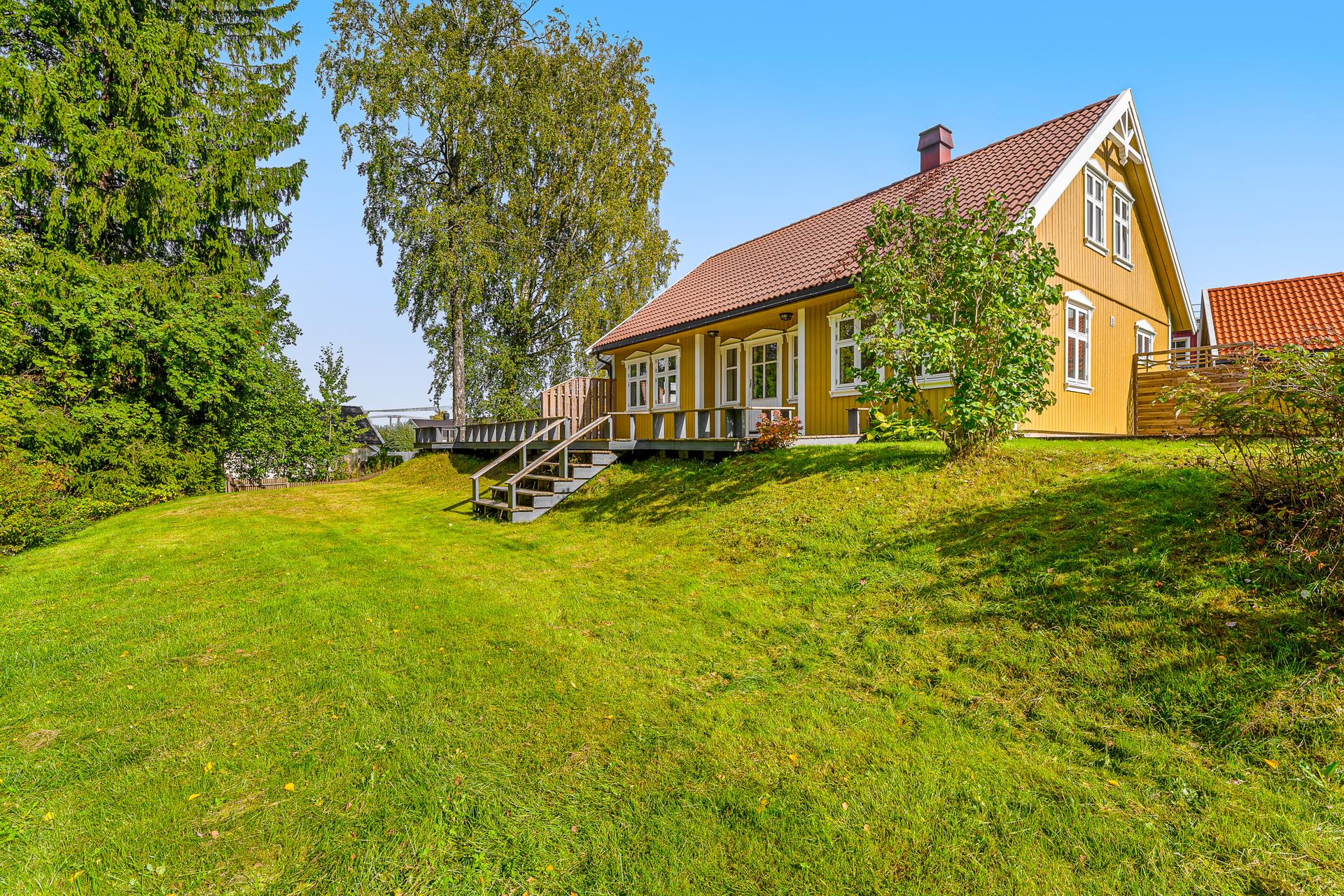 Velkommen til Møllerstadjordet 33! Dette er en flott familiebolig med privat beliggenhet på Mogreina! Foto: Thor Øyvind Borgersen.. Bilde nummer 1 av 3