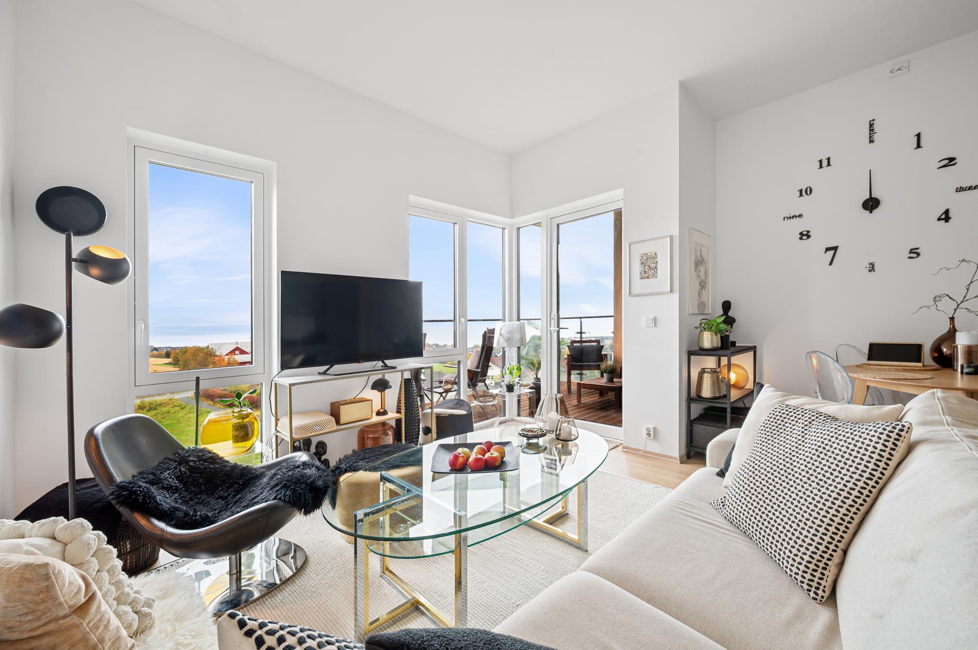 Nå har du muligheten til å sikre deg en lekker 3-roms leilighet på det nyetablerte boligfeltet på Overvik. . Bilde nummer 2 av 3