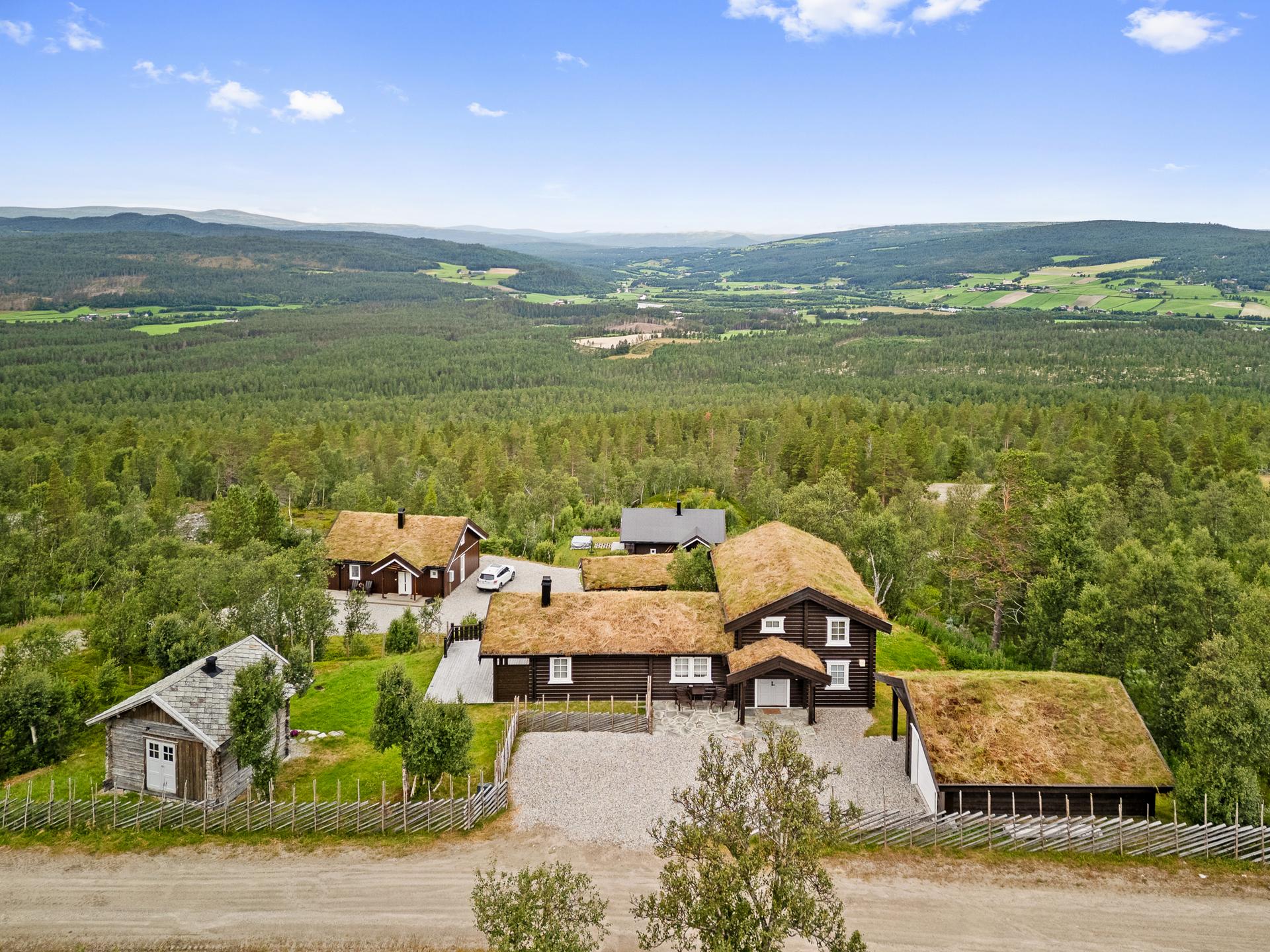 Velkommen til Moltemyrveien 5! (Foto: Haukdal v/interiørfoto). Bilde nummer 1 av 3