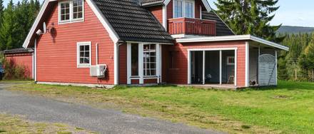 /_next/static/chunks/0k6c9i47ki3cm.js, Elektrisk anlegg fremstår fra byggeåret - Flere