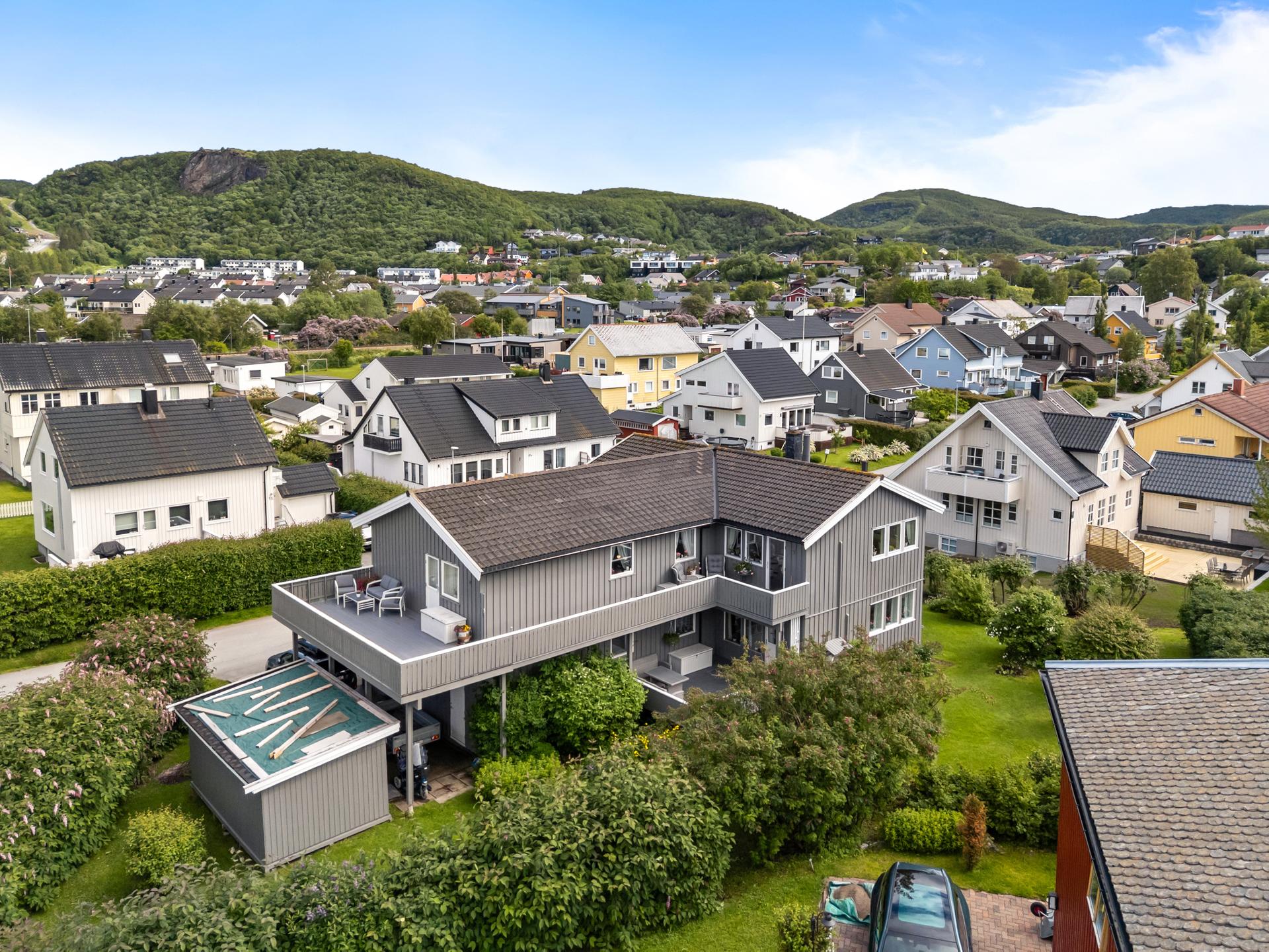Nærhet til flotte turområder i skog og mark.. Bilde nummer 3 av 3