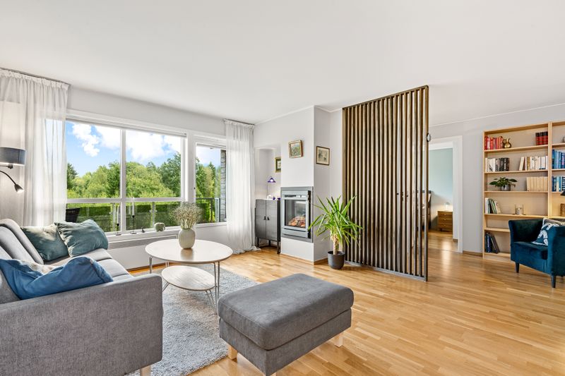 Bringebærhagen 12