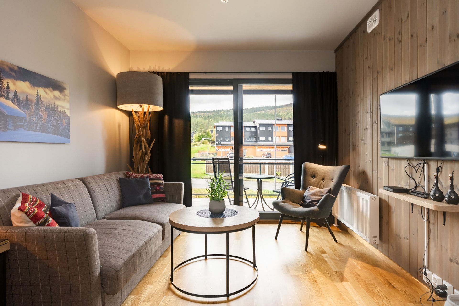 Velkommen til Hotellvegen 2. Foto: Husfoto AS. Bilde nummer 1 av 3
