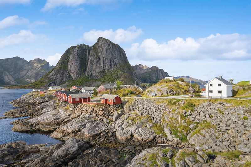 Hamnøya 5