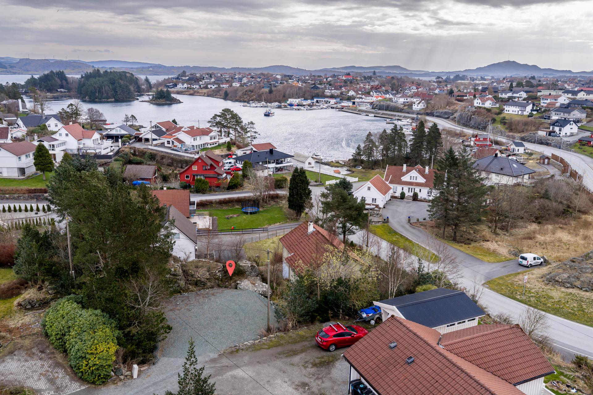 Velkommen til Peredalen. Foto: Vestbris.. Bilde nummer 1 av 3