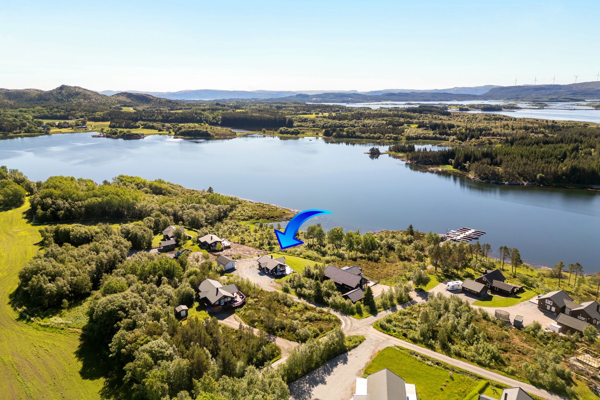 Flott utformet hytte i etablert og godt drevet hyttefelt. Bilde nummer 2 av 3