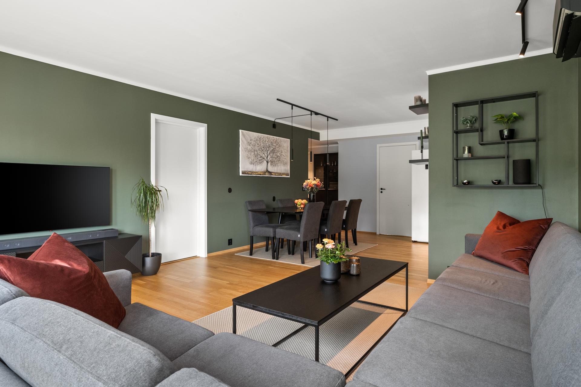 God plass for salong og spisestue. Bilde nummer 1 av 3