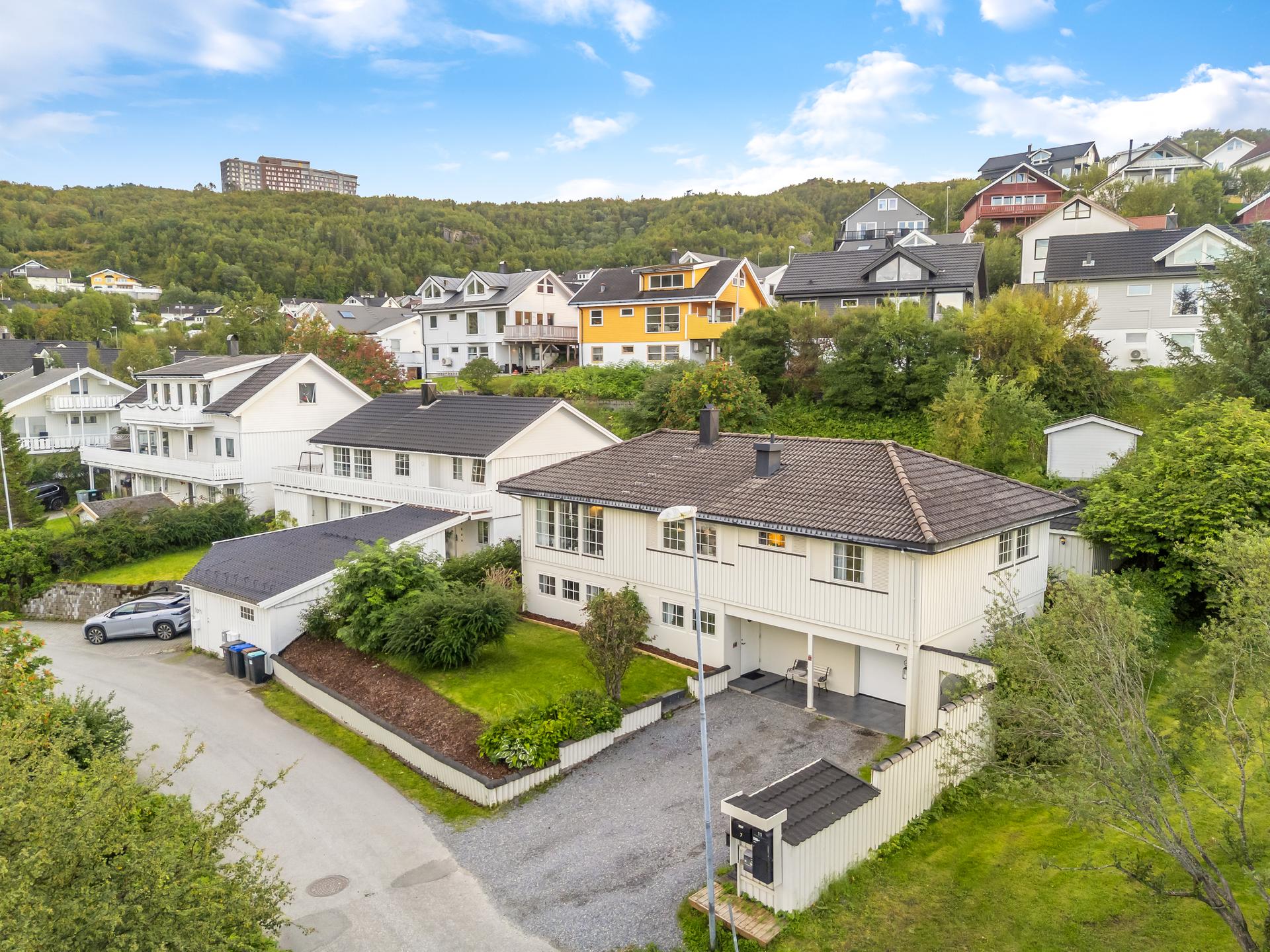 Velkommen til Skiviklia 7 - (Foto: LEEL Media). Bilde nummer 1 av 3