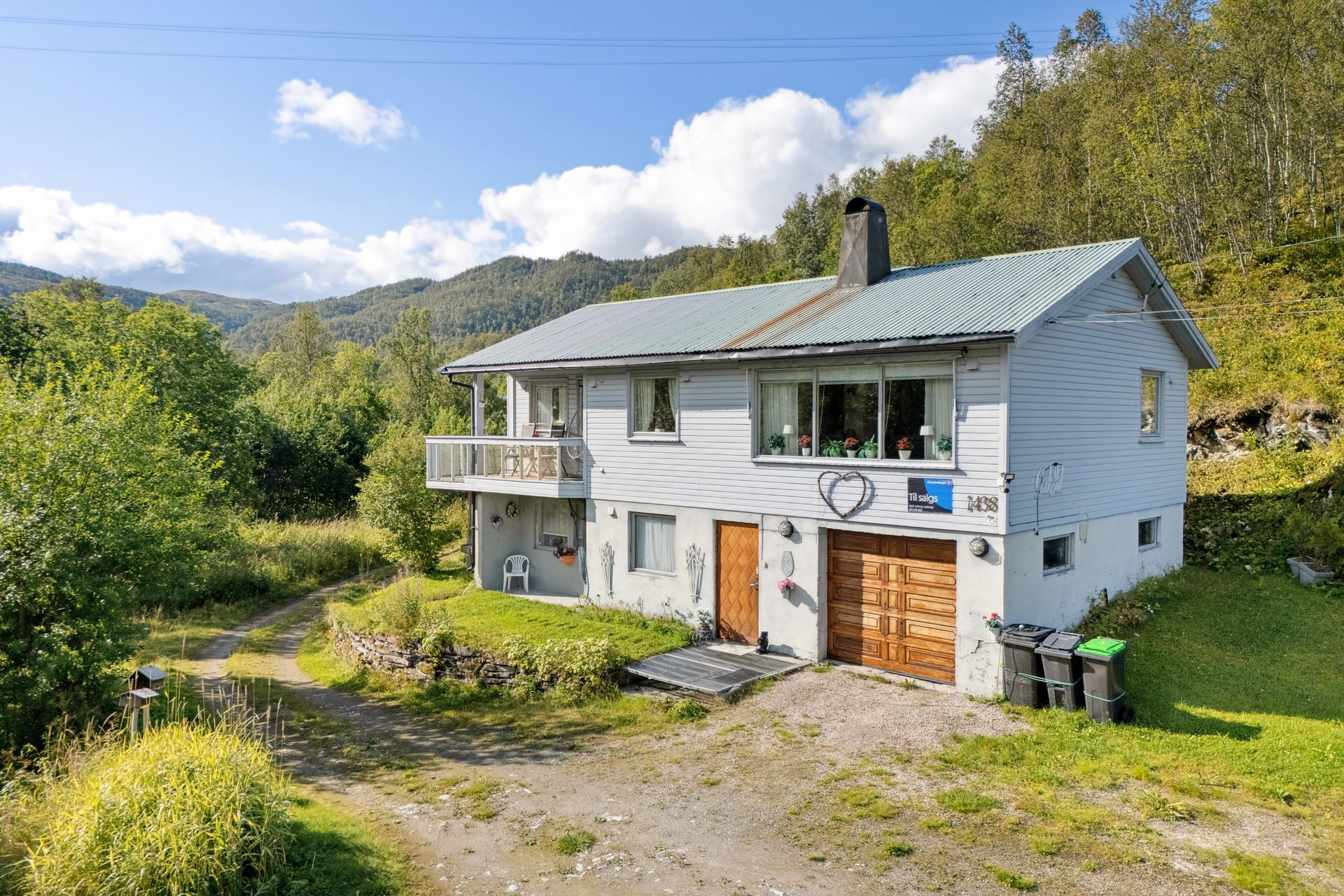 Velkommen til Balsfjordveien 1438! Foto: EFEKT. Bilde nummer 1 av 3
