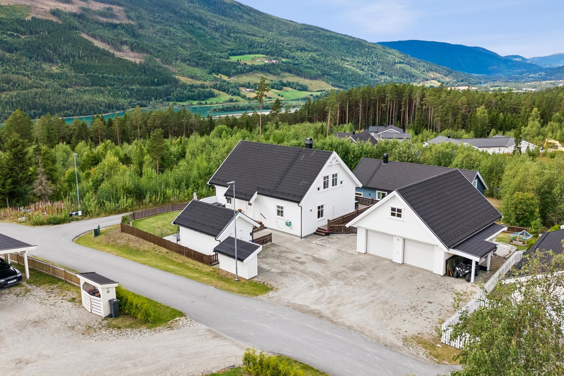 Velkommen til Ulbergtoppen 3! Foto: Eirik Stordal, EFKT.. Bilde nummer 1 av 3